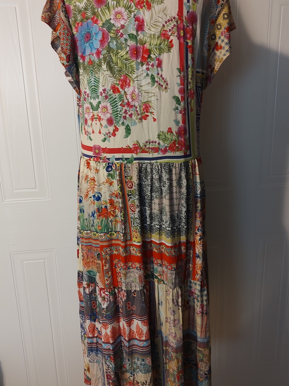 JOHNNY WAS Anika Patchwork Floral Tea Length Dress Sz Medium Orig $225 - Picture 4 of 10